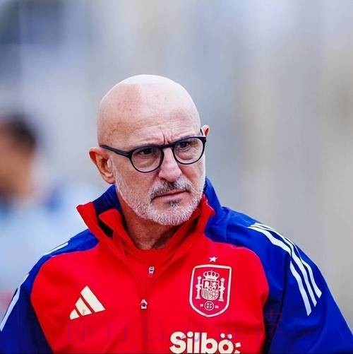 弗里克:会看马德里德比 对皇社亚马尔肯定会上场 弗里克:会看马德里德比 对皇社亚马尔肯定会上场